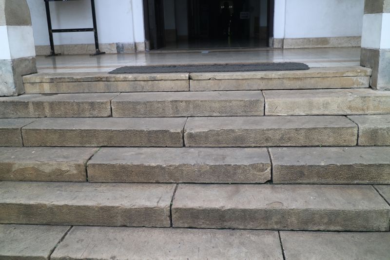 Cement Steps Repair Service